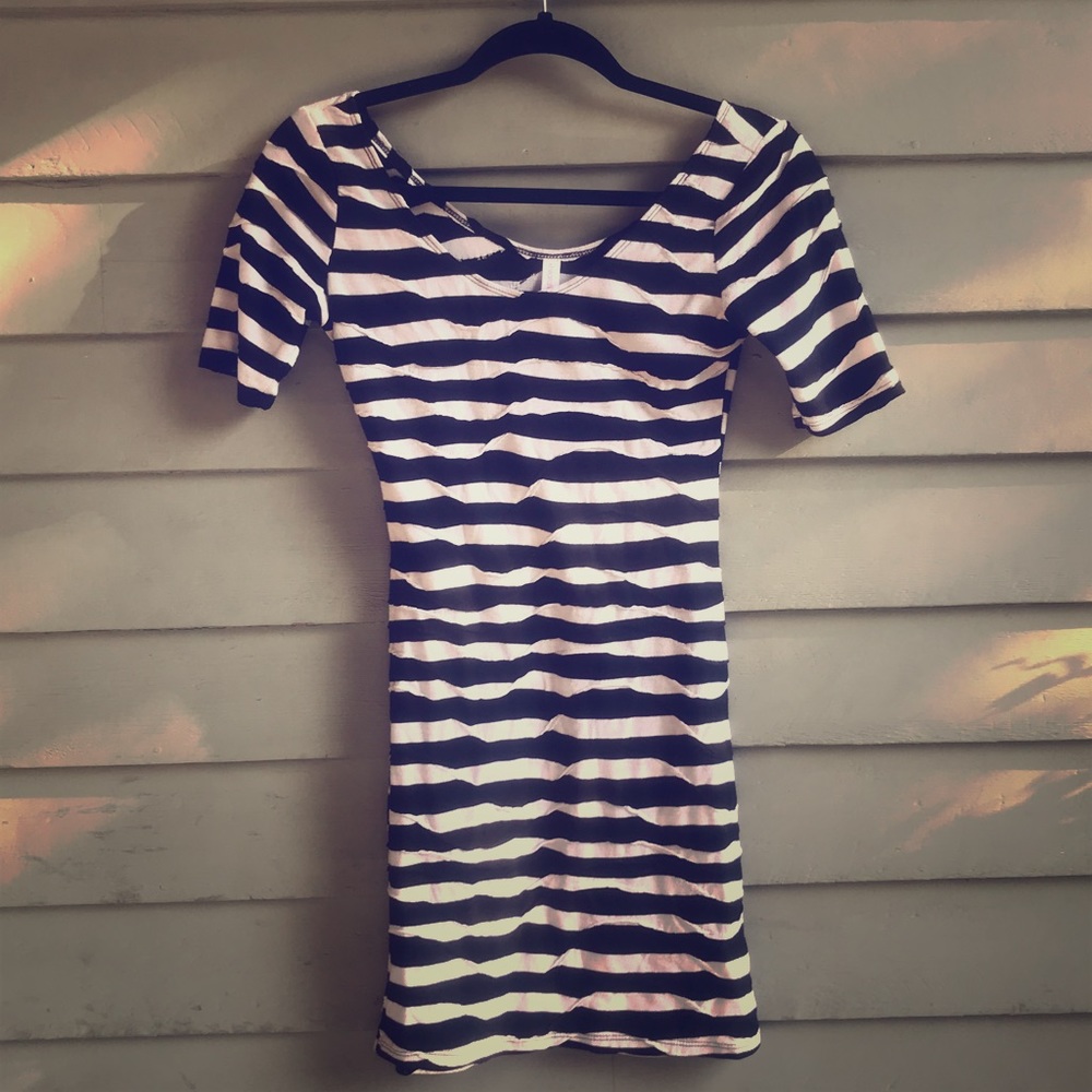 Striped textured bodycon dress